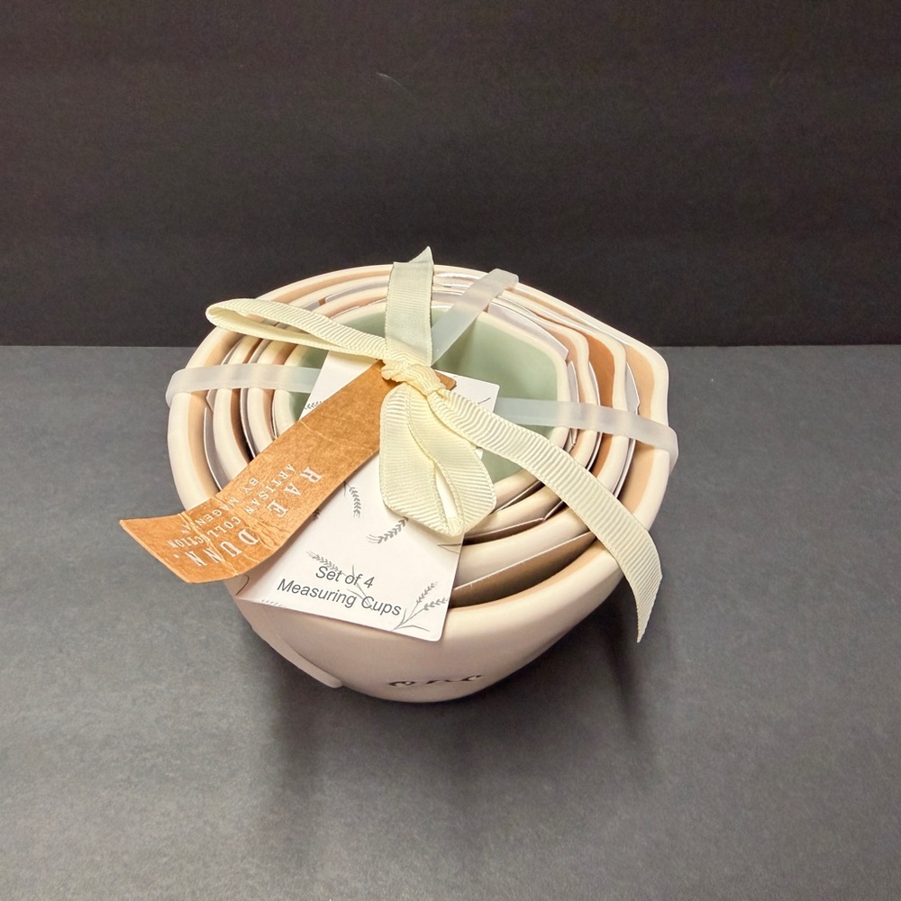 RAE DUNN MEASURING CUPS - BEAUTIFUL BIRDS. NEW WITH TAGS - Picture 3 of 3